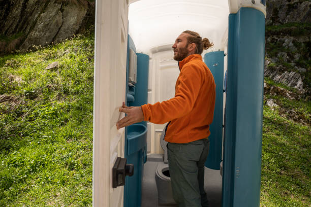 Portable Toilet Options We Offer in Baldwinville, MA